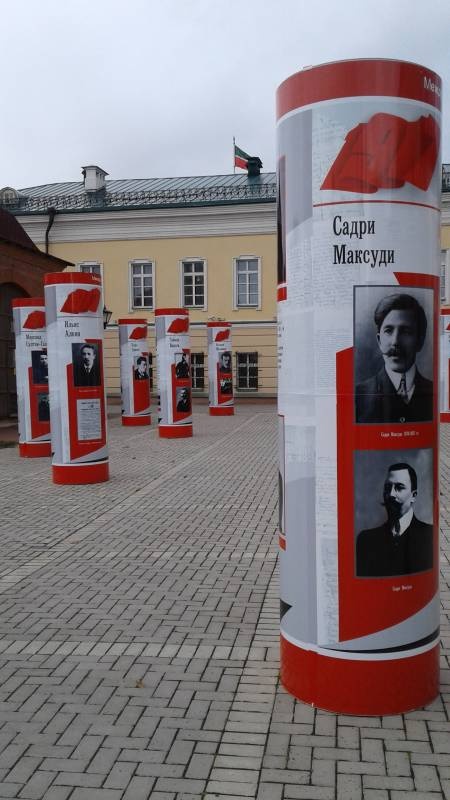 Прогулка по территории Кремля в Казани.31.10.201785963