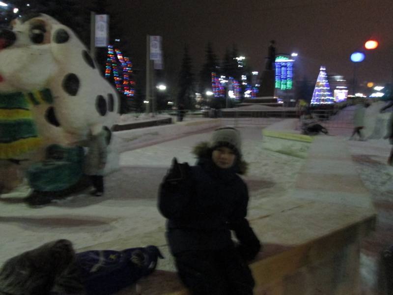 Открытие Центральной городской елки. Театрализованное представление. 23.12.2017130195