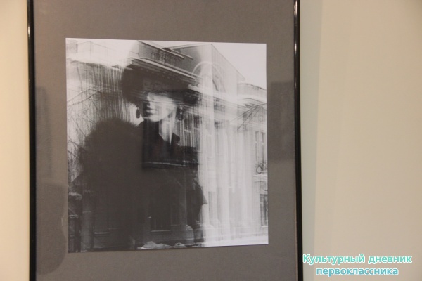 Фо­то­вы­став­ка Валерия Ми­хай­ло­ва «Па­рал­лель­ная ре­аль­ность»24559