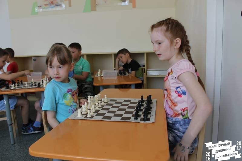 Конкурс по решению шахматных задач 137.JPG