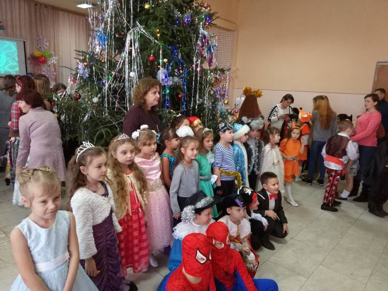 Мой первый утренник в школе131378