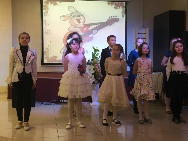 Концерт в КРЦ в честь Дня Мам113785