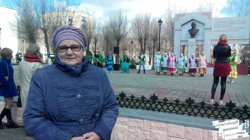 Бабушка приехала в Альметьевск.82784