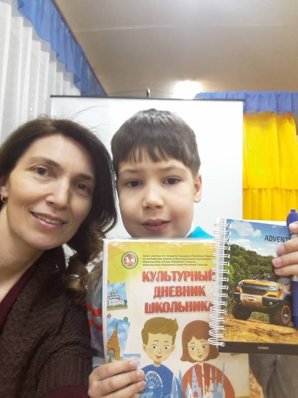 Игровая развлекательная программа "Вперед мальчишки" Детская центральная библиотека. Бугульма.140190