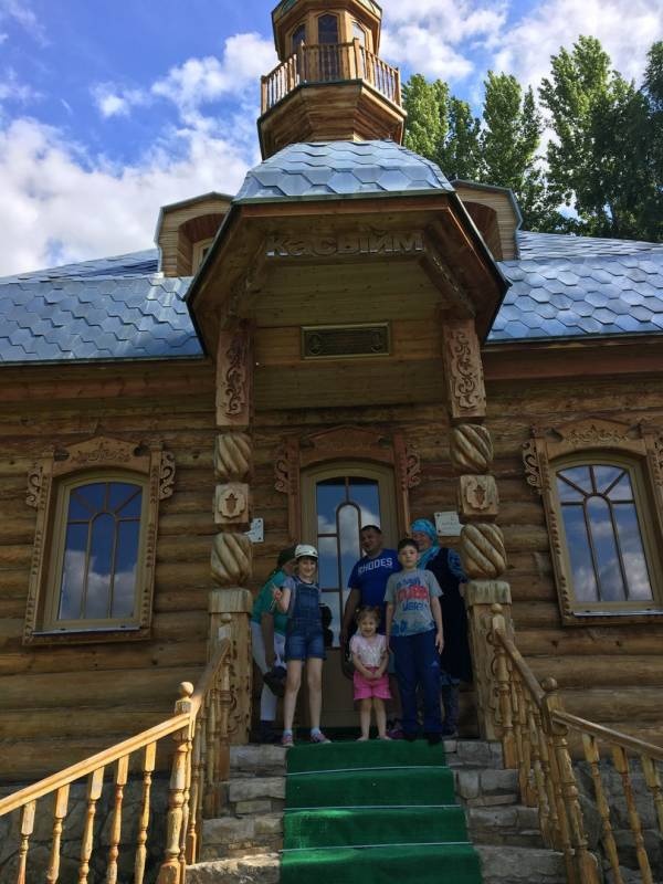 В деревне летом с семьей!95678