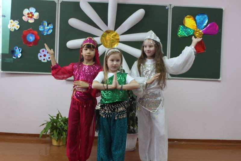 Праздничный концерт в школе117562
