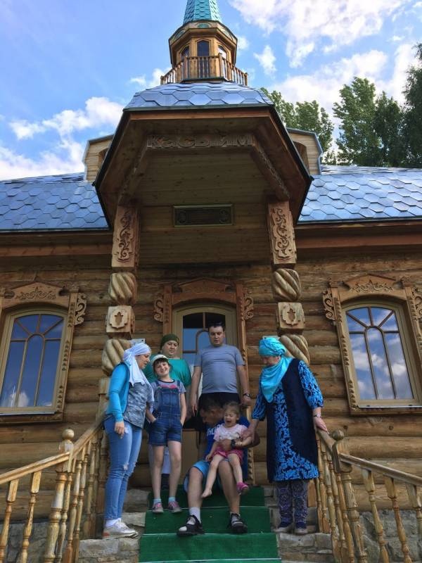 В деревне летом с семьей!95673
