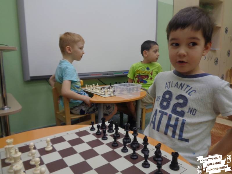 Занятие по шахматам в дошкольниками 48.JPG