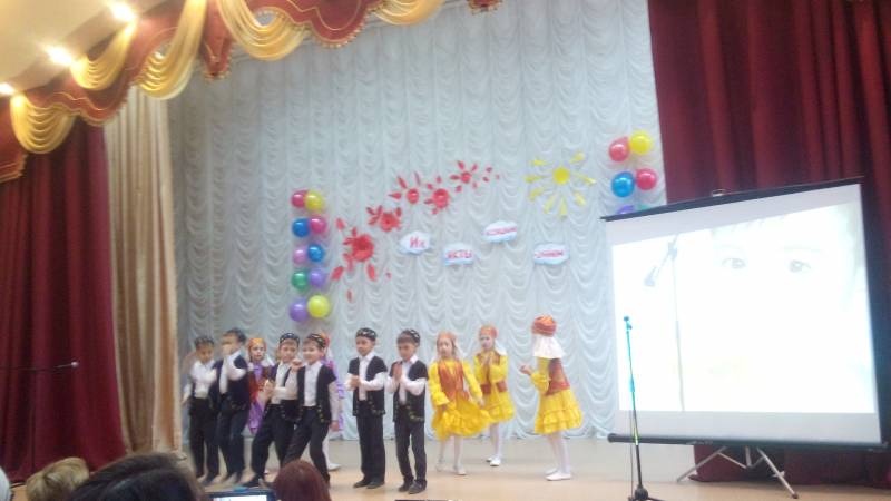 Праздник "День матери" в МБОУ СОШ № 20. 28.11.17.109870