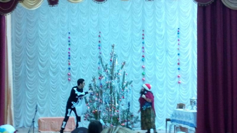 Новогодний утренник в школе. СОШ 20. 19.12.2017г.128487