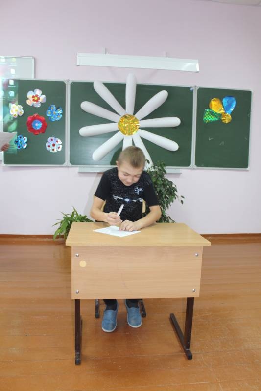 Праздничный концерт в школе117628