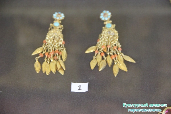 Выставка "Нежных рук волшебное творенье"24477