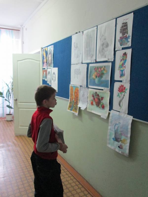 Выставка творческих работ "Техника двойного мазка" на примере Урало- сибирской росписи137639