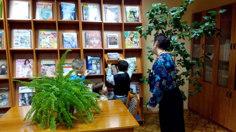Читательский зал ЦБ им. С.Сулеймановой. 9.11.17.93965