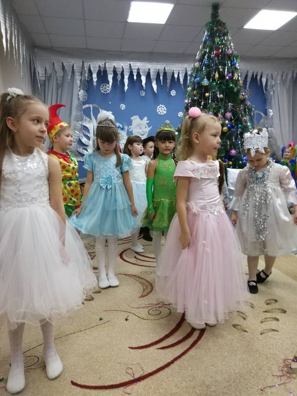 Утренник у сестренки131583