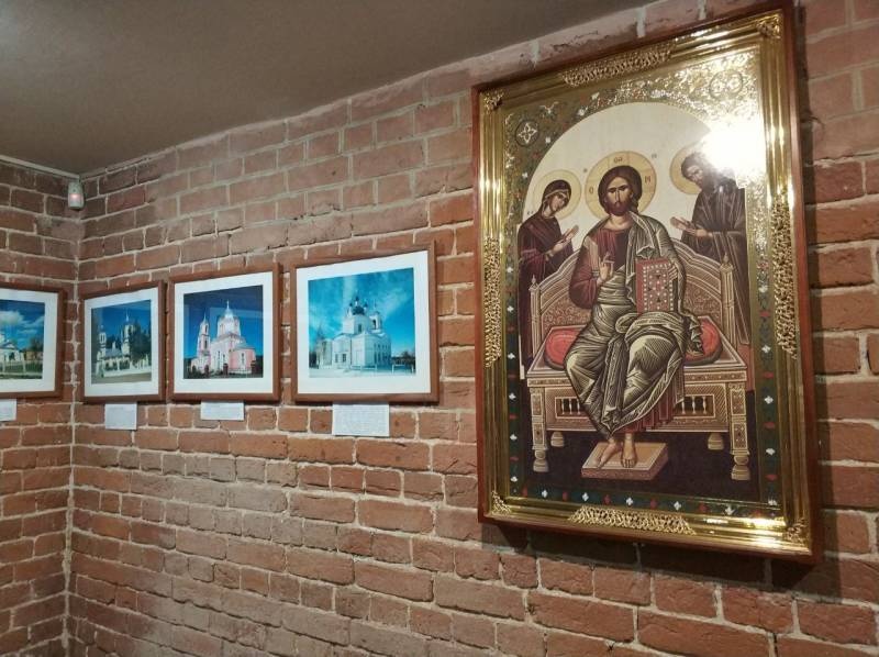 Фотовыставка А.В.Черенкова