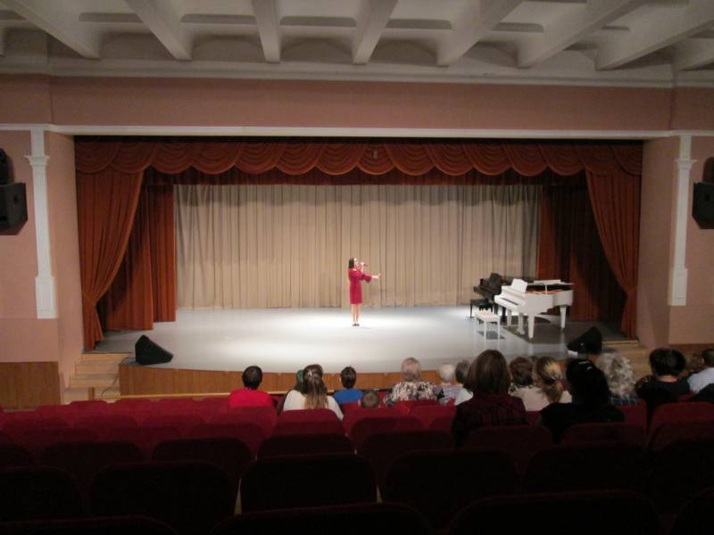 Концерт в БДШИ "Для милых мам" 02.03.2018140490