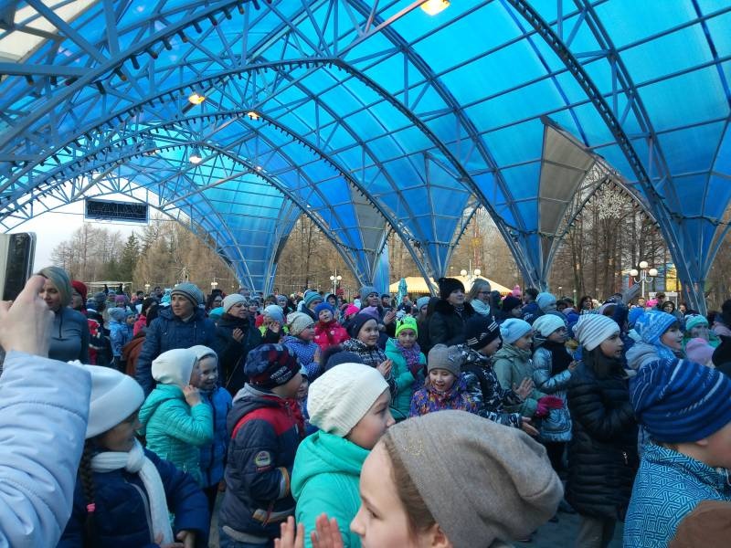 дружно на зеленый фитнес90269