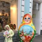Матрешка красавица с красивыми рисунками