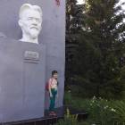 Памятники