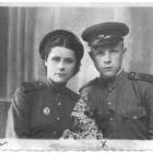 Н.А.Соловьева с командиром зенитной батареи 4 мая 1945г