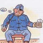 Памятник Швейку встречает поезда