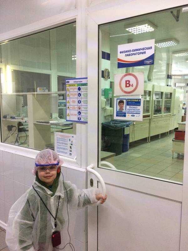 Побывали сегодня на молокозаводе.