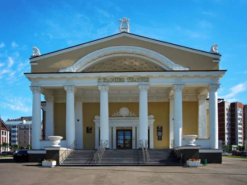 Татарский Казанский государственный театр юного зрителя имени Габдуллы Кариева открывает сезон