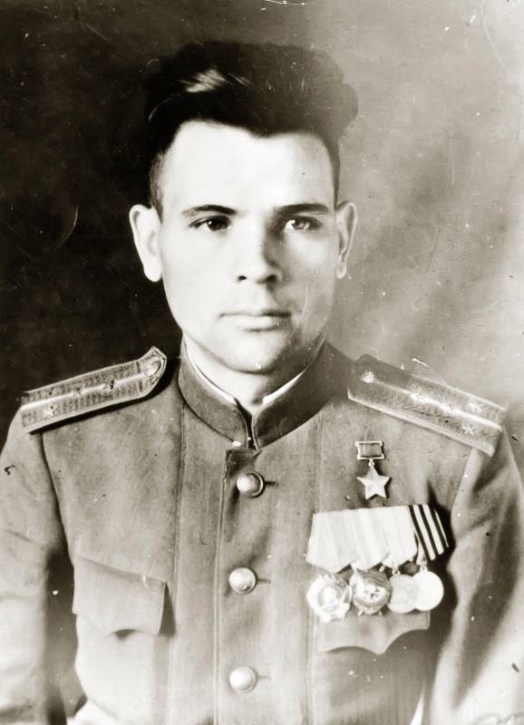 Герой Советского Союза Яницкий Василий Иванович