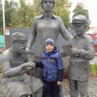 Памятник труженикам тыла93456