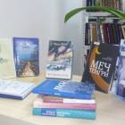 Выставка книг "Әлмәтебез язучылары / Писатели Альметьевска". Библиотека народов Поволжья. 14.11.17г.96822
