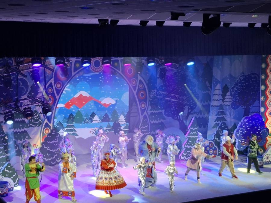 Новогодняя сказка или Спасение тридевятого царства