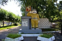 Памятник пожарному в Набережных Челнах