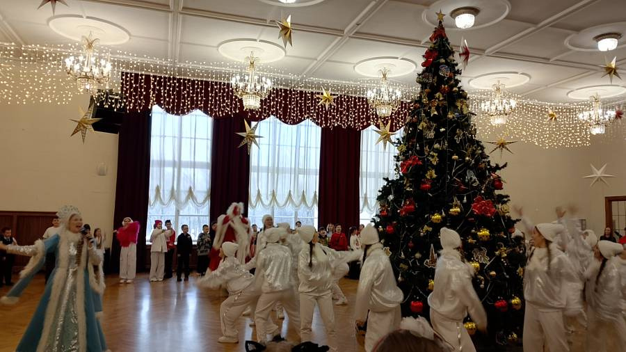 Новый год! Яркий! Особенный! Твой!