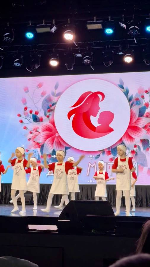 Концерт в День мамы