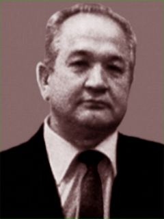 Хазиахметов Тавиль Гиниатович- график, живописец, преподаватель